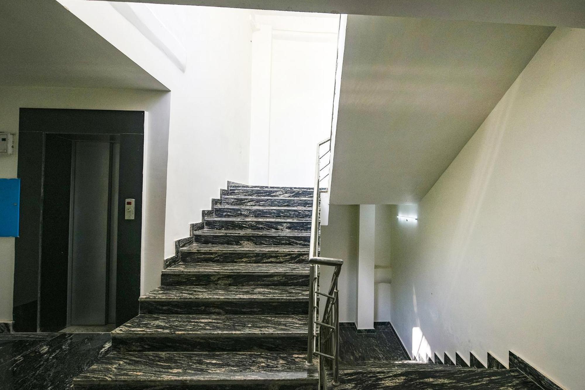 Fabhotel Mona Continental - Nr Laxmi Nagar It Hub Νέο Δελχί Εξωτερικό φωτογραφία